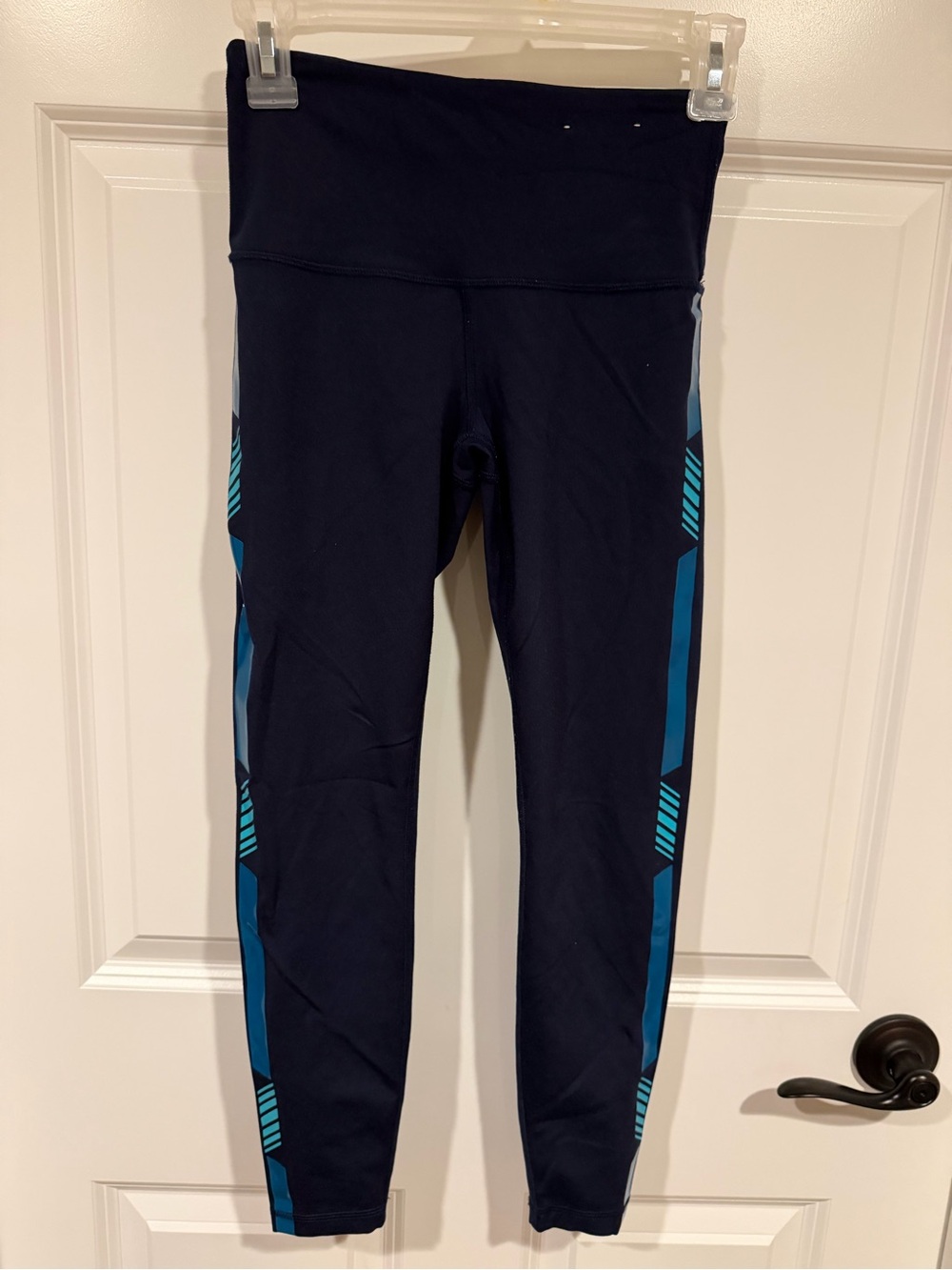 Xersion 7/8 Ankle Leggings XS Navy Blue Anti-Odor Stretch Yoga Athleisure